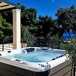Sea View House With Jacuzzi - Casa Bianca Brac Selca (Brac)