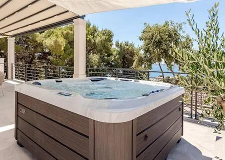 Sea View House With Jacuzzi - Casa Bianca Brac Vakantiehuis