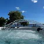 Sea View House With Jacuzzi - Casa Bianca Brac * Selca (Brac)